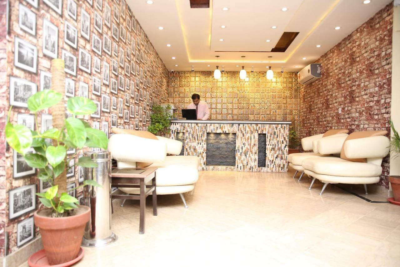 Premier Inn Gulberg Λαχόρη Εξωτερικό φωτογραφία
